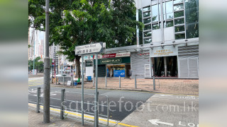 10 Wang Fung Terrance Shopping Centre: 銅鑼灣道設有食肆商舖, 距離項目約 700 米